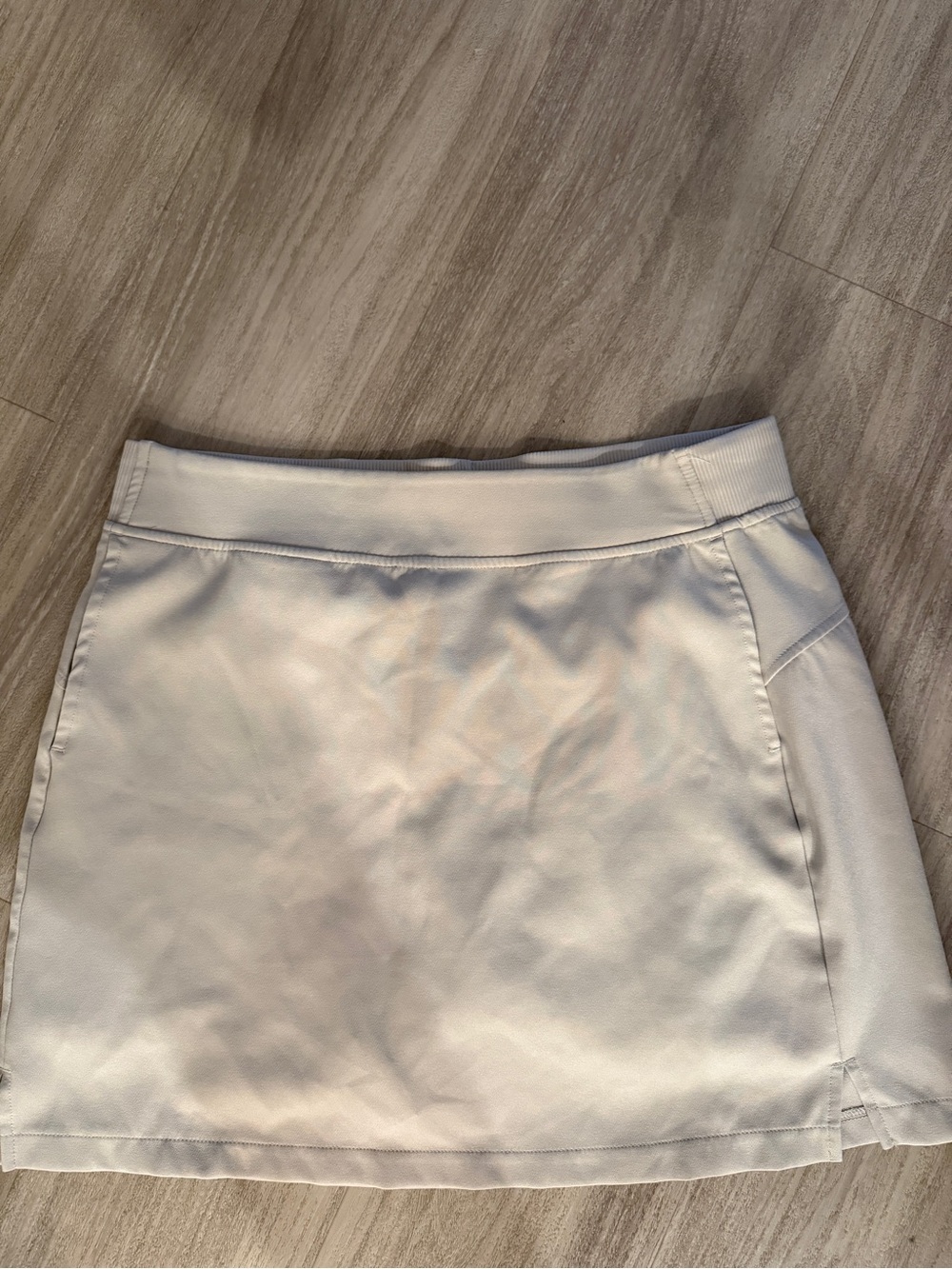32 Degrees Athletic Cream Mini Skirt